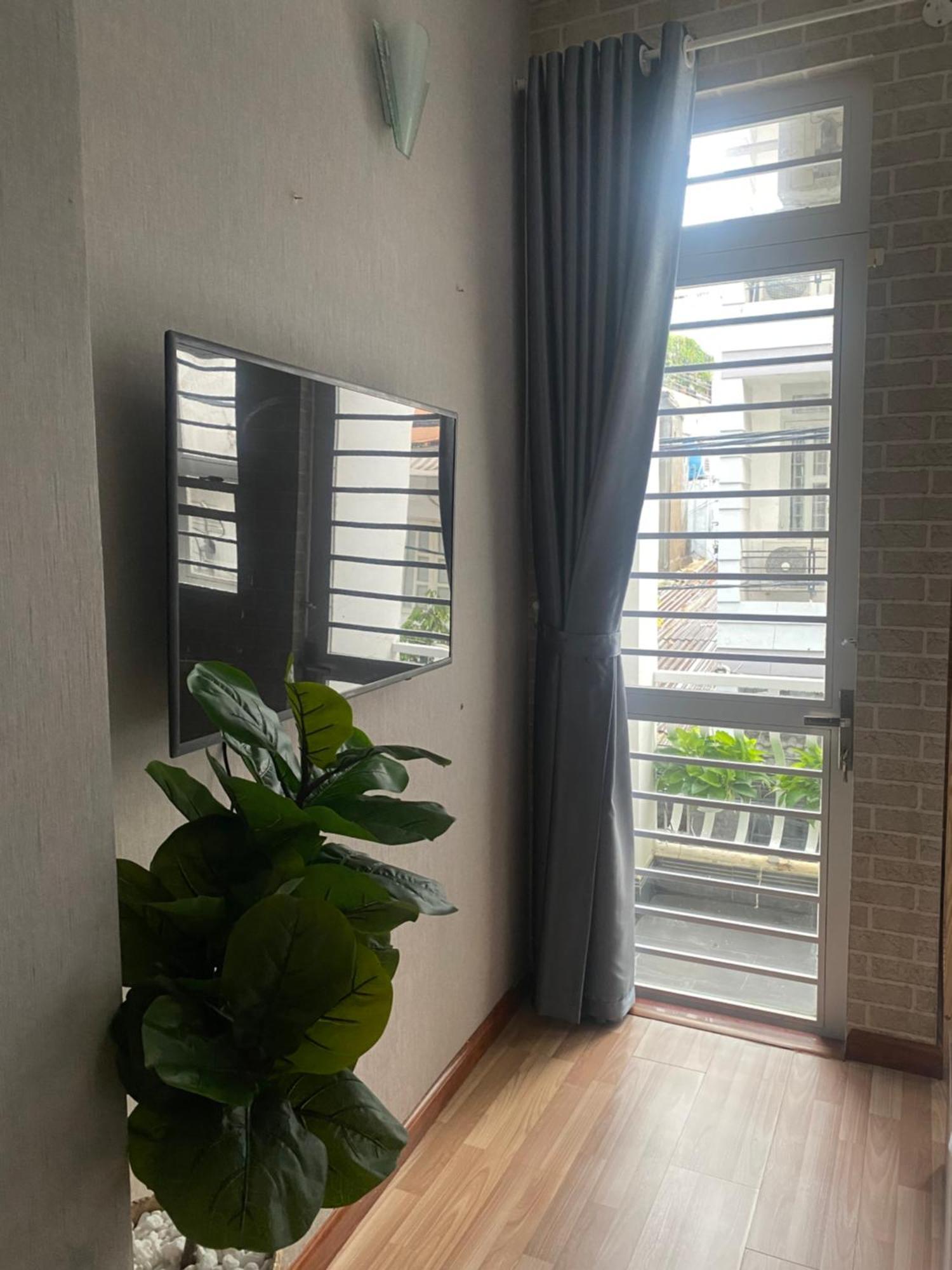 Chill Home 2 Ho Chi Minh City Exterior photo